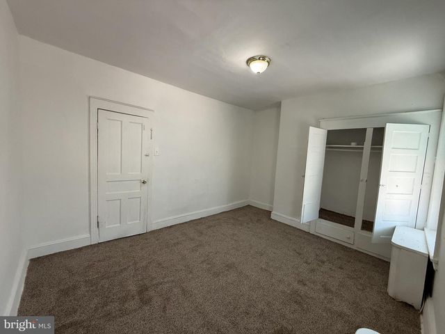 1504 S DOVER ST, Philadelphia, PA 19146