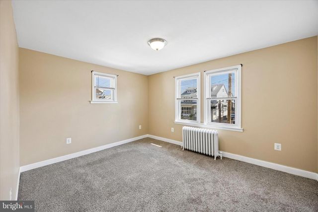 524 ORCHARD AVE, Lansdowne, PA 19050