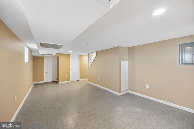 524 ORCHARD AVE, Lansdowne, PA 19050