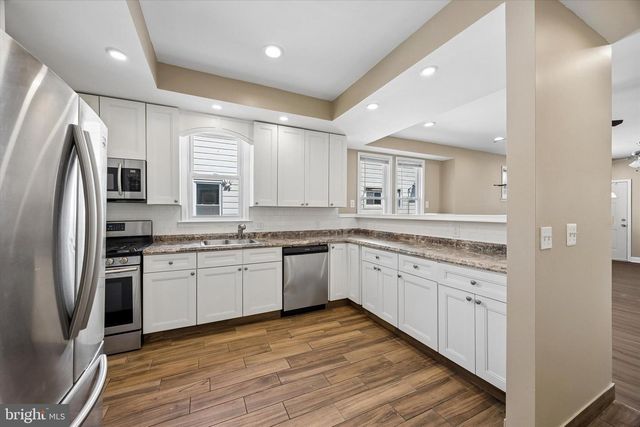 524 ORCHARD AVE, Lansdowne, PA 19050