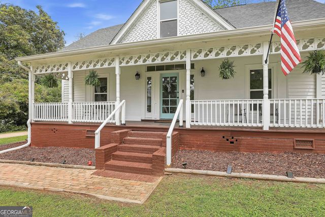21 Smith Street, Grantville, GA 30220