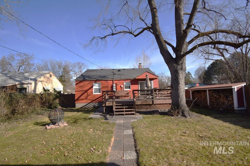 1327 S Leadville Ave, Boise, ID 83706