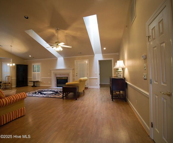 2616 Brookridge Circle, Greenville, NC 27858