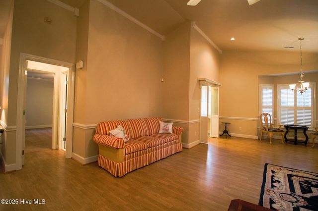2616 Brookridge Circle, Greenville, NC 27858