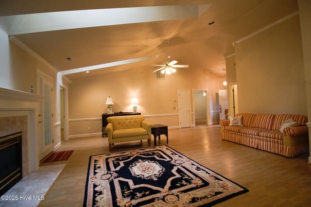 2616 Brookridge Circle, Greenville, NC 27858