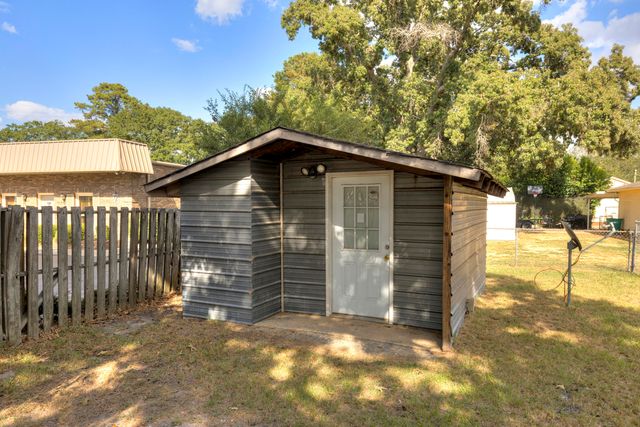 1939 Millwood Road, Sumter, SC 29150