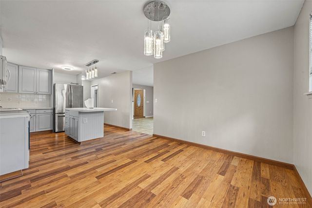 1209 Dundee Drive, Cosmopolis, WA 98537