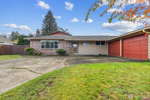 1209 Dundee Drive, Cosmopolis, WA 98537