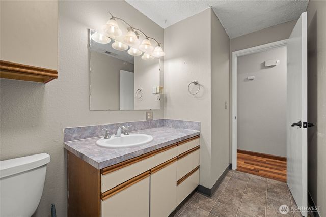 1209 Dundee Drive, Cosmopolis, WA 98537