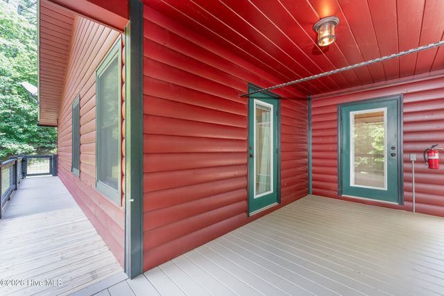 167 Brasstown View, Brasstown, NC 28902