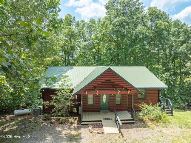 167 Brasstown View, Brasstown, NC 28902