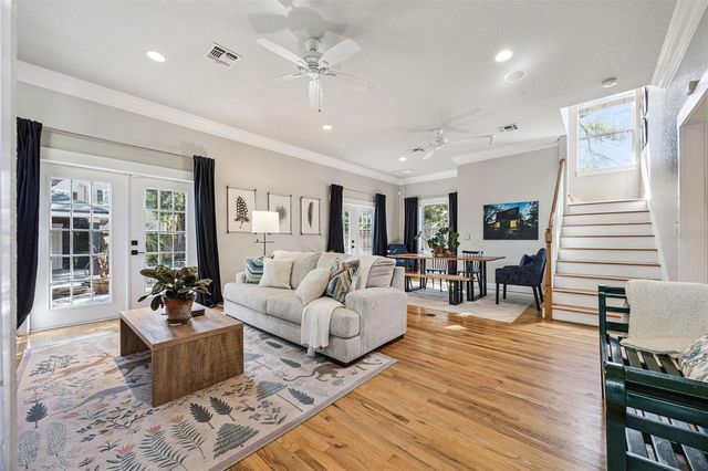 913 LA SALLE AVENUE, Orlando, FL 32803