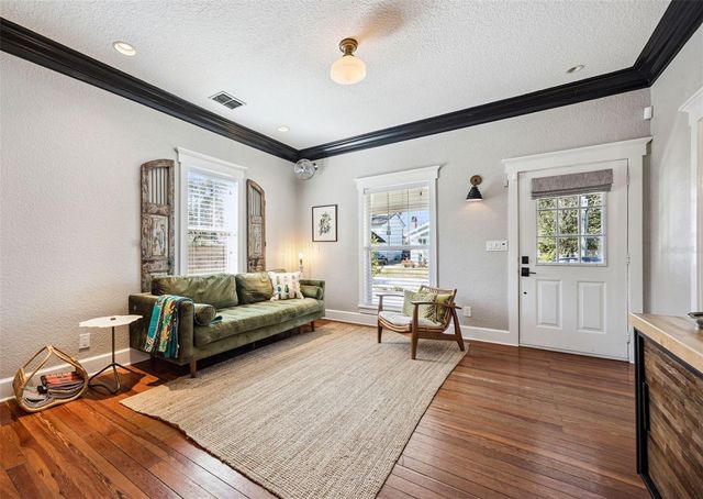 913 LA SALLE AVENUE, Orlando, FL 32803