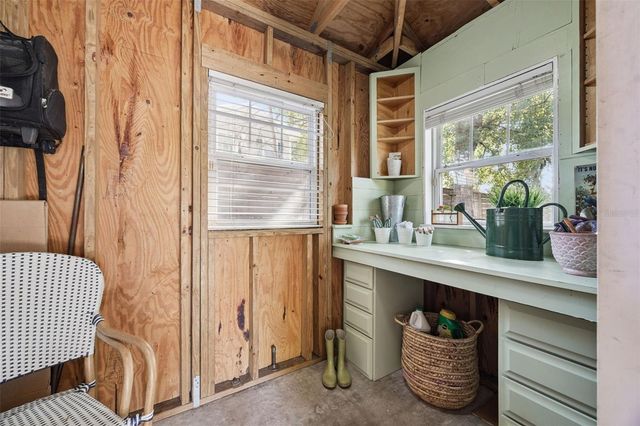 913 LA SALLE AVENUE, Orlando, FL 32803