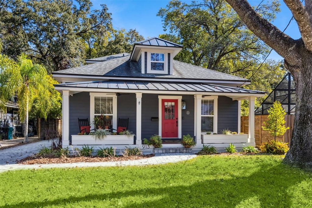 913 LA SALLE AVENUE, Orlando, FL 32803