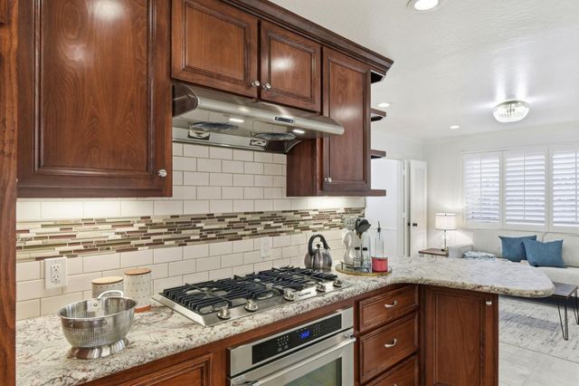 574 Carrick Court, Sunnyvale, CA 94087