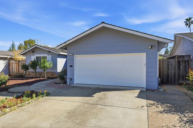 574 Carrick Court, Sunnyvale, CA 94087