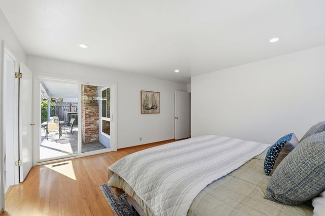 574 Carrick Court, Sunnyvale, CA 94087