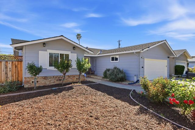 574 Carrick Court, Sunnyvale, CA 94087