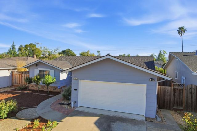 574 Carrick Court, Sunnyvale, CA 94087