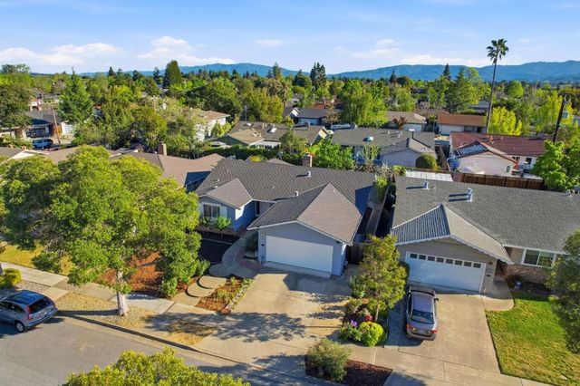 574 Carrick Court, Sunnyvale, CA 94087