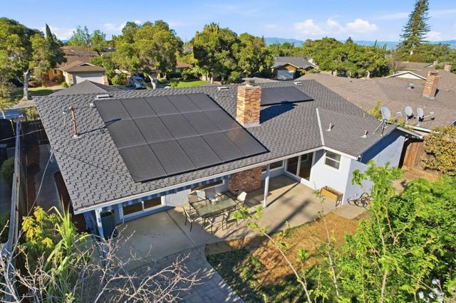 574 Carrick Court, Sunnyvale, CA 94087