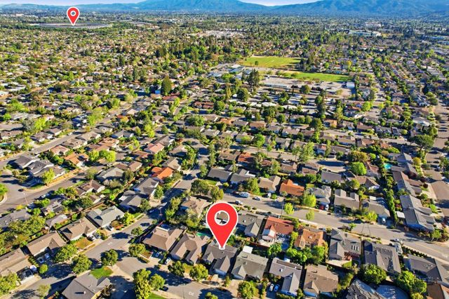 574 Carrick Court, Sunnyvale, CA 94087