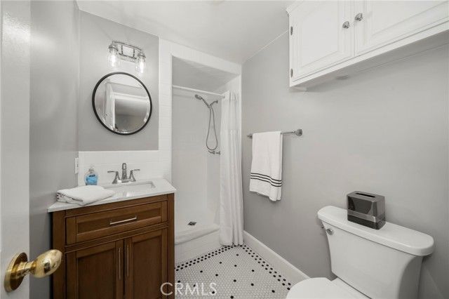 16372 Birdie Lane, Huntington Beach, CA 92649