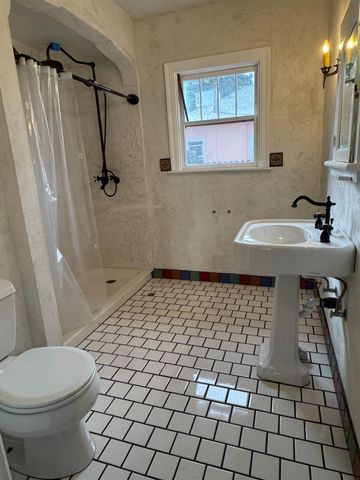 540 Forbes Ave, Yuba City, CA 95991