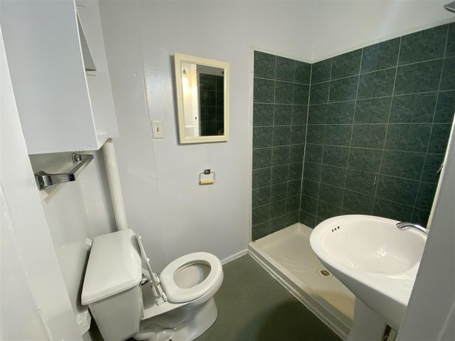 415 Davis Street, Kalamazoo, MI 49007