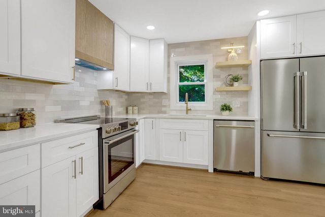 4612 9TH ST S, Arlington, VA 22204