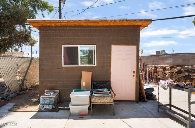 1908 Ardmore Street, Las Vegas, NV 89104