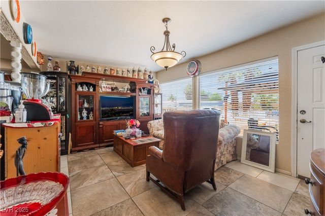 1908 Ardmore Street, Las Vegas, NV 89104