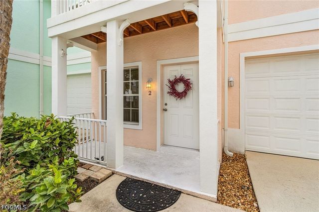 3285 Lindsey LN 2, Naples, FL 34109