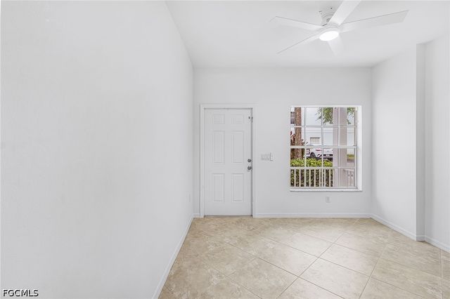 3285 Lindsey LN 2, Naples, FL 34109
