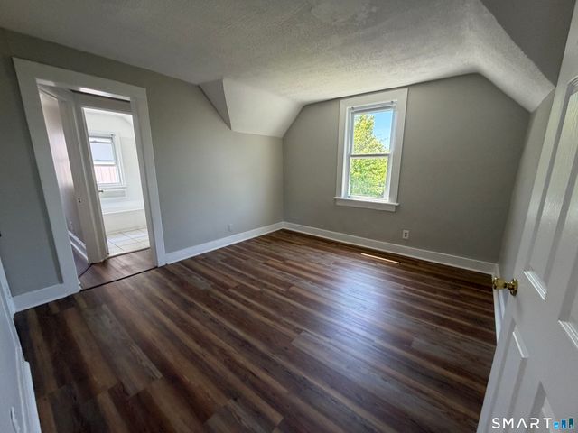116 Hastings Street, Bridgeport, CT 06610