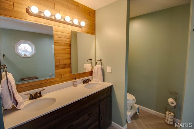 38 Katie Lynn Court, Glen Carbon, IL 62034