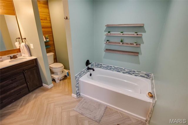 38 Katie Lynn Court, Glen Carbon, IL 62034