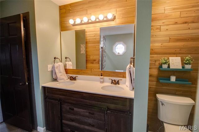 38 Katie Lynn Court, Glen Carbon, IL 62034