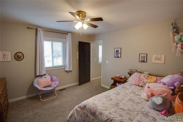 38 Katie Lynn Court, Glen Carbon, IL 62034