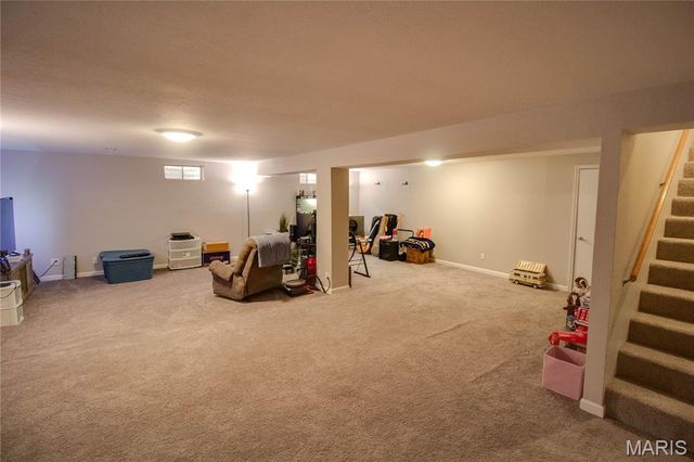 38 Katie Lynn Court, Glen Carbon, IL 62034