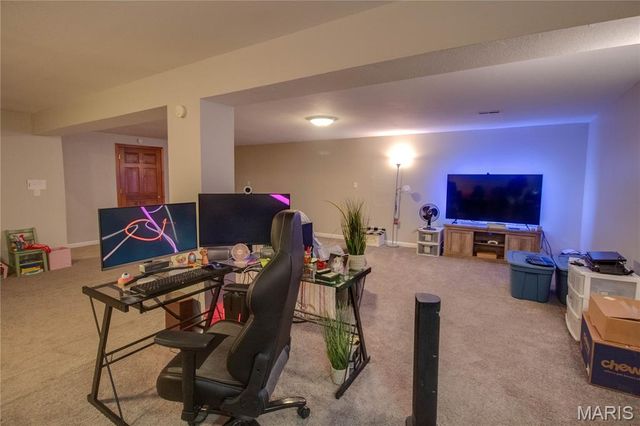 38 Katie Lynn Court, Glen Carbon, IL 62034