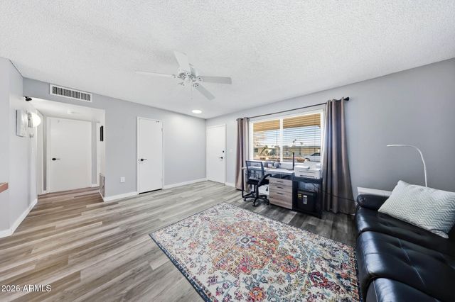 10804 W CAMEO Drive, Sun City, AZ 85351