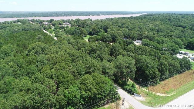 553 N Ridgemont Road, Cleveland, OK 74020