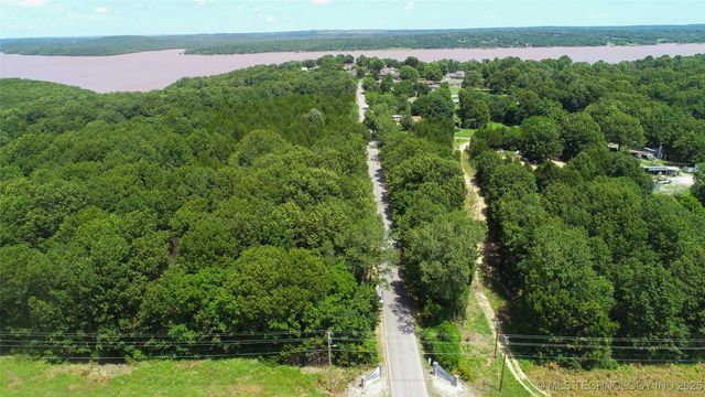 553 N Ridgemont Road, Cleveland, OK 74020