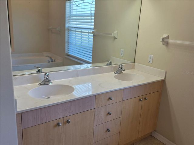3621 MASSINI AVENUE, North Port, FL 34286
