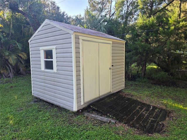 3621 MASSINI AVENUE, North Port, FL 34286