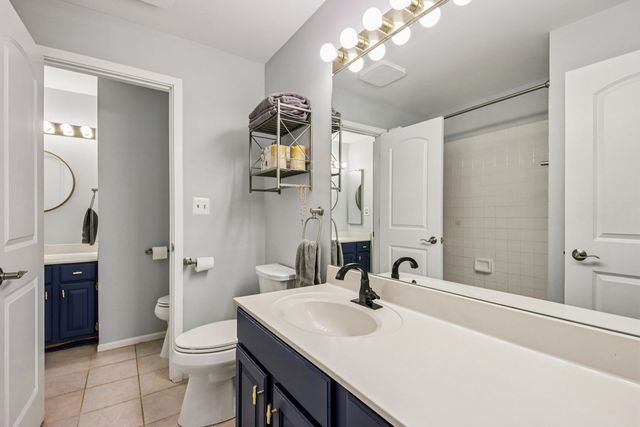 1254 Ballantrae Place D, Mundelein, IL 60060