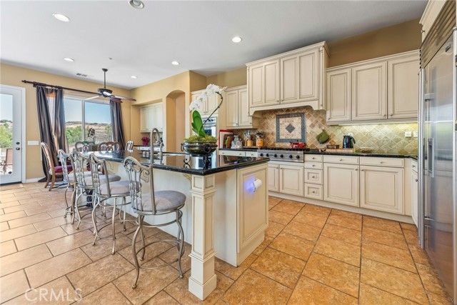 7940 Choi, Riverside, CA 92506