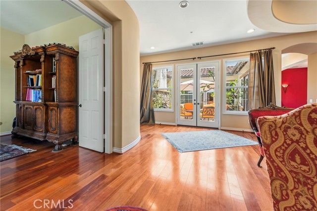 7940 Choi, Riverside, CA 92506